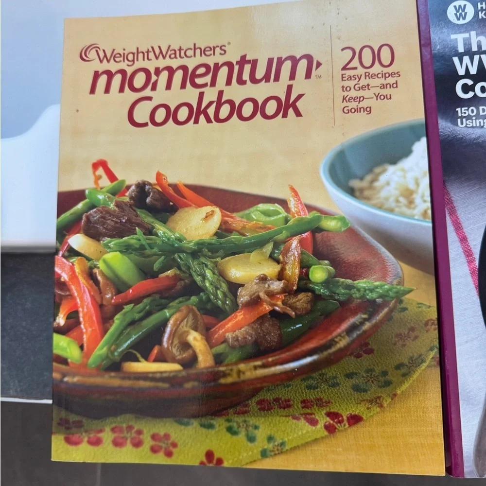 Weight Watchers Cookbooks X2 - Picture 2 of 5